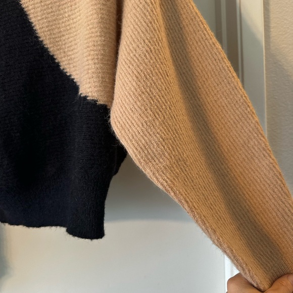 Vici Black and Tan Colorblock Sweater - Picture 5 of 6